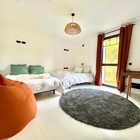 Villa Prestigieuse Et Sa Piscine Interieure *